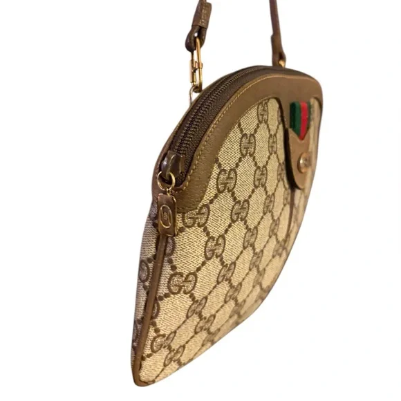 Authentic Vintage Gucci GG Supreme Web Sherry Line Domed Shoulder /Crossbody Bag - Picture 8 of 10